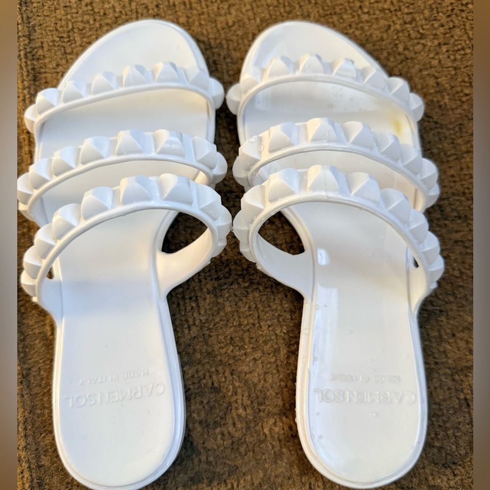 Carven Sol White Triple-Stud Slide Sandals size 38